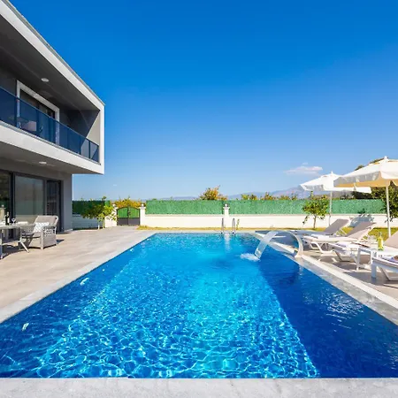 Grand Yasar 2 Βίλα