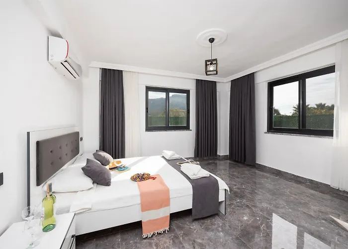 Βίλα Grand Yasar 2 Okcular