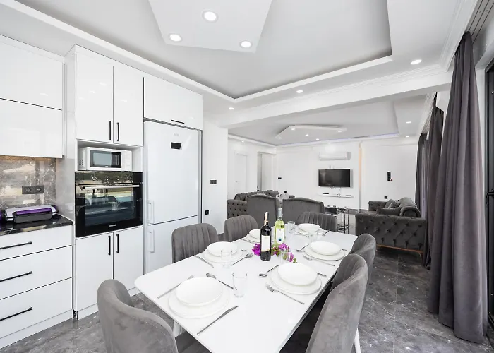 Βίλα Grand Yasar 2