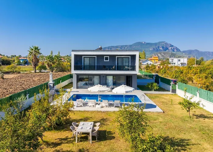 ヴィラ Grand Yasar 2 *