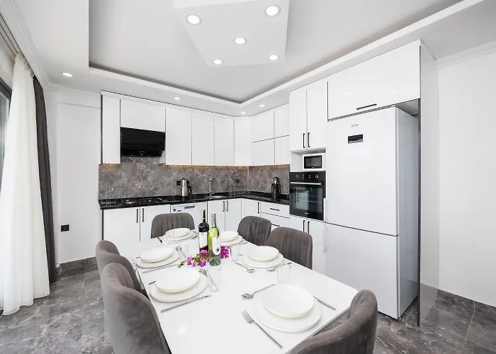 Βίλα Grand Yasar 2 *