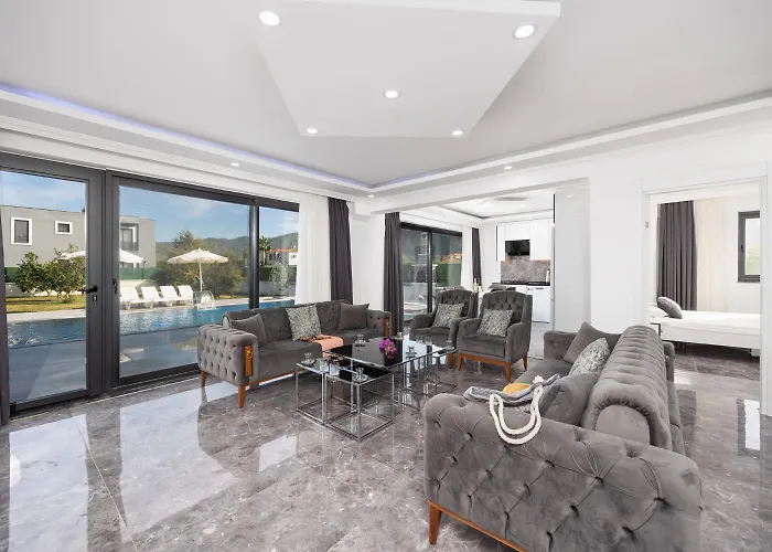 Grand Yasar 2 Βίλα Okcular